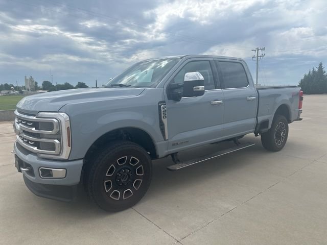 2024 Ford F-250 Platinum 4x4 Crew Cab 8' Box's photo