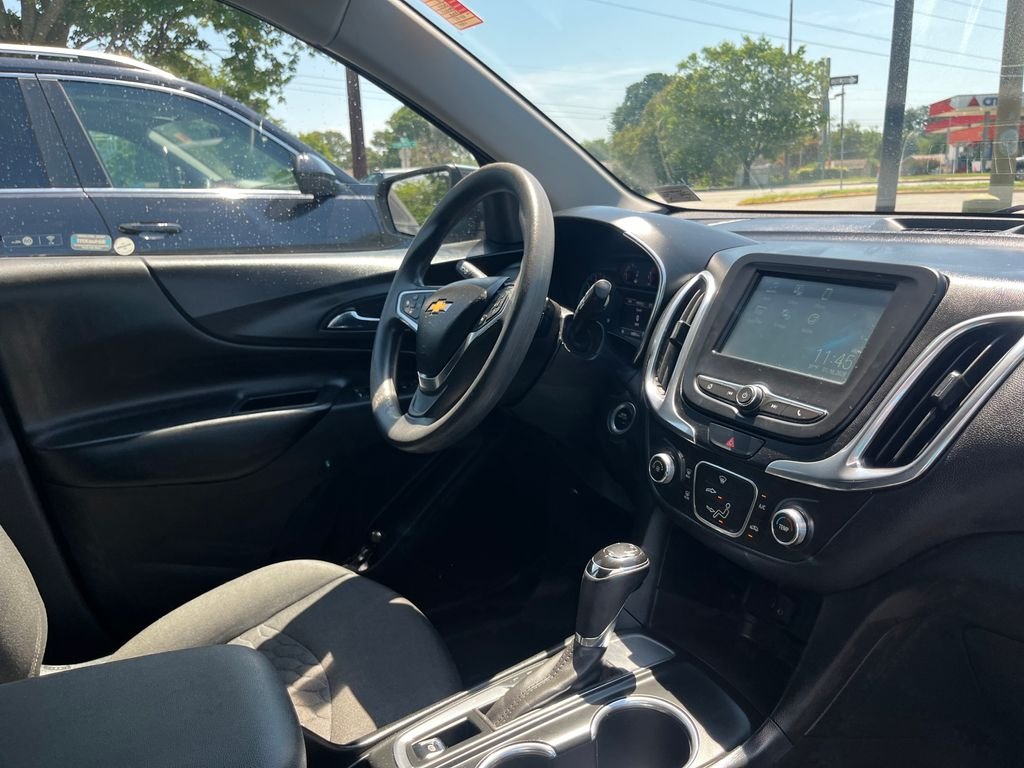 Used 2018 Nightfall Gray Metallic Chevrolet LT image 28