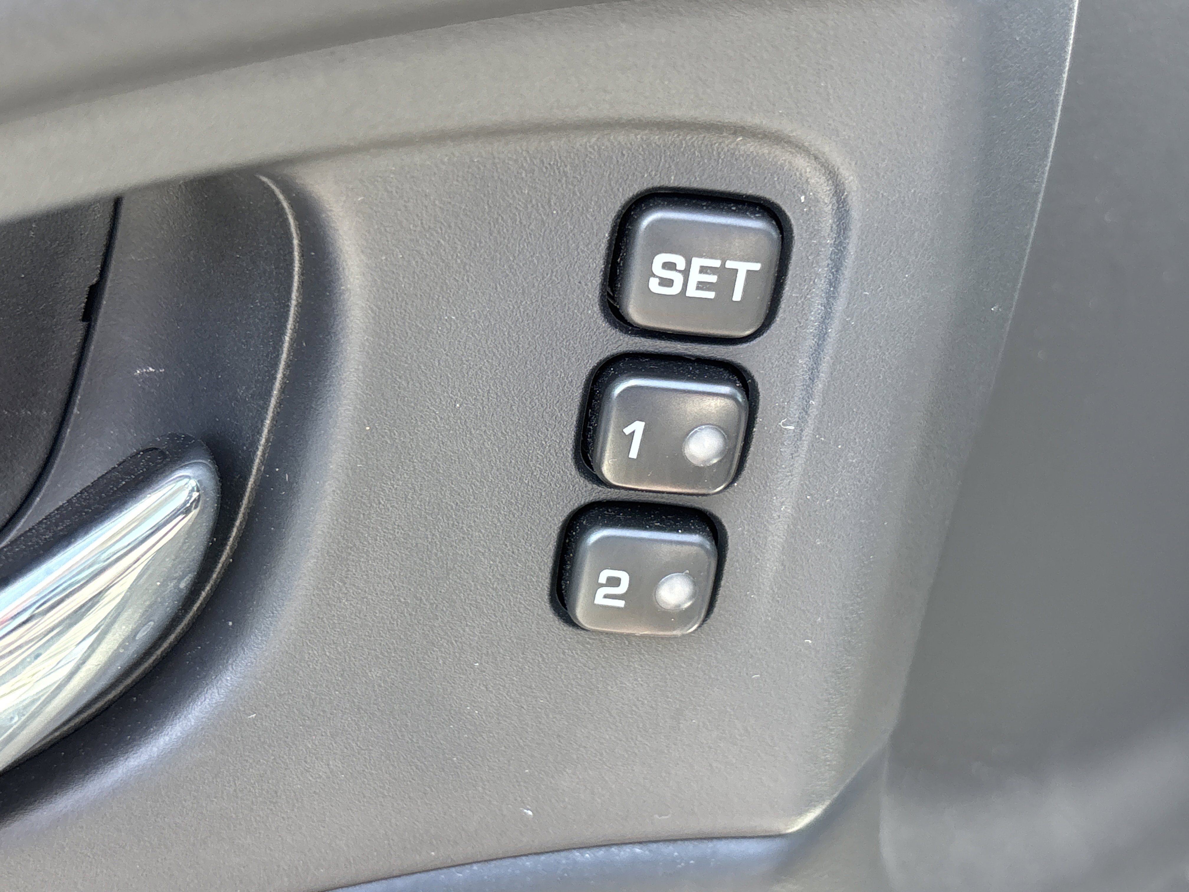 Certified Used 2021 Pearl White Tricoat Nissan Platinum AWD image 22