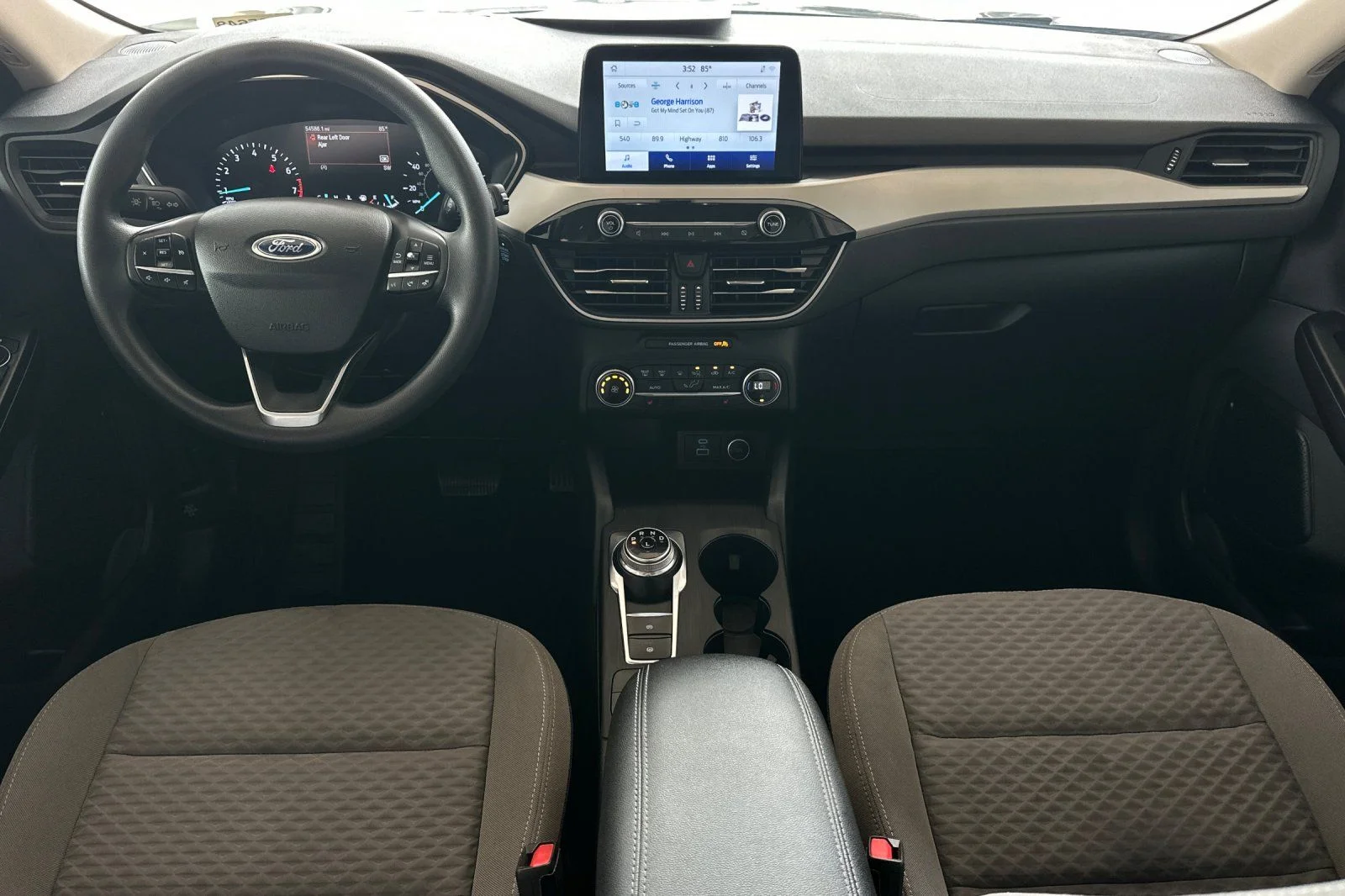 Certified Used 2020 Magnetic Metallic Ford SE image 12