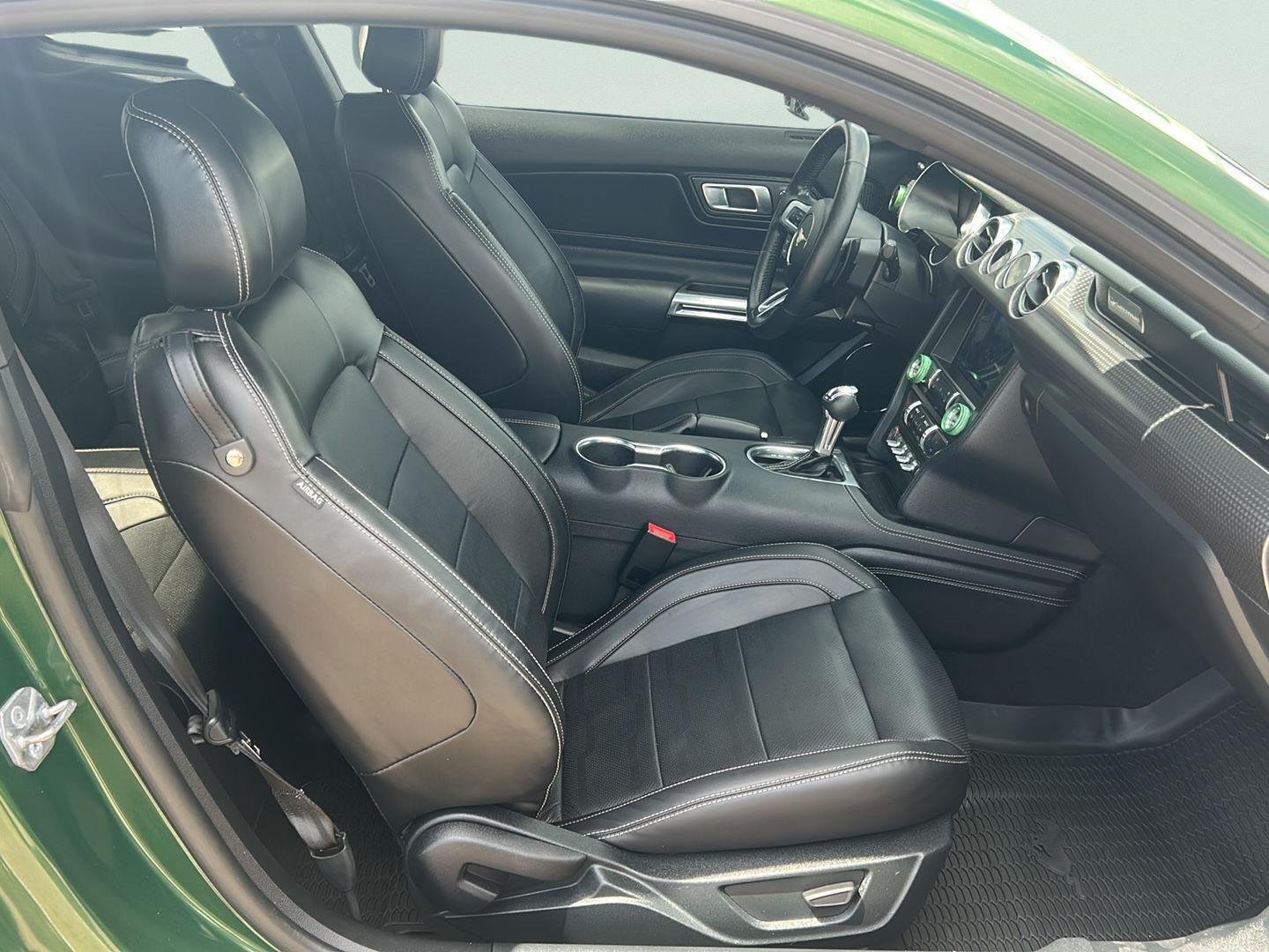 Used 2022 Eruption Green Ford GT Premium image 23