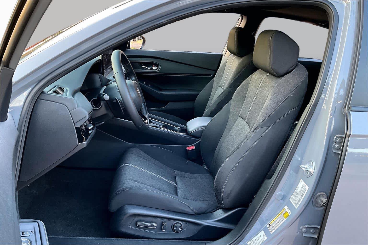 Used 2023 Urban Gray Pearl Honda Sport image 8
