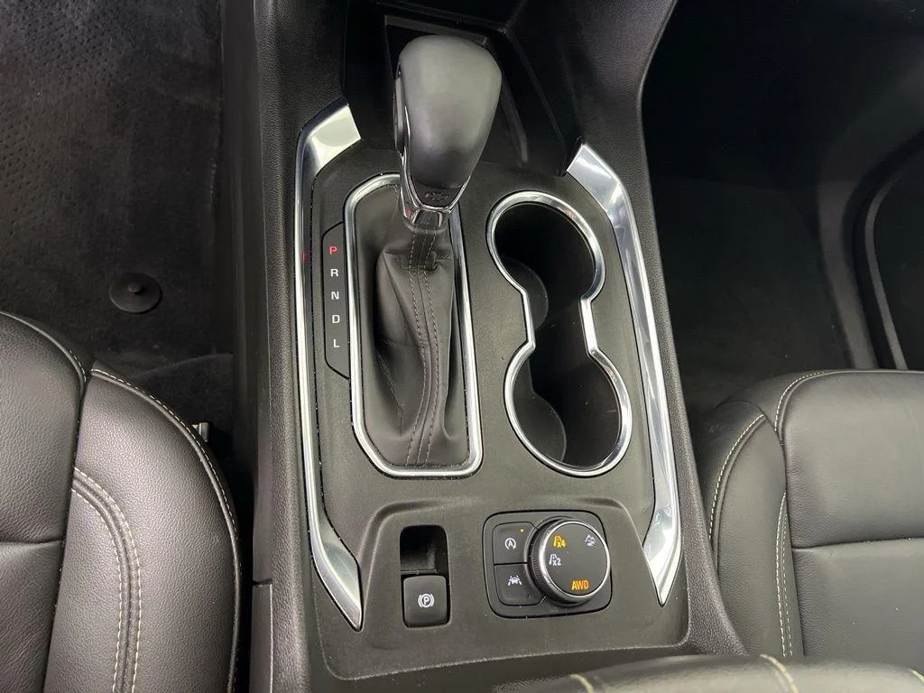 Used 2023 Northsky Blue Metallic Chevrolet LT Leather image 26