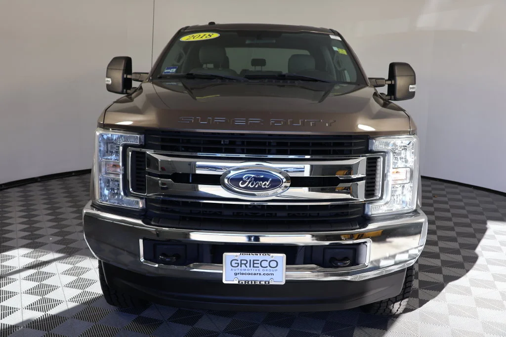Used 2018 Stone Gray Metallic Ford XLT image 3