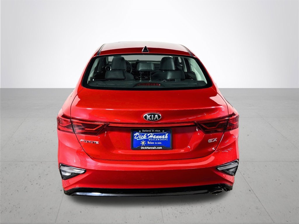Used 2021 Currant Red Kia EX image 7