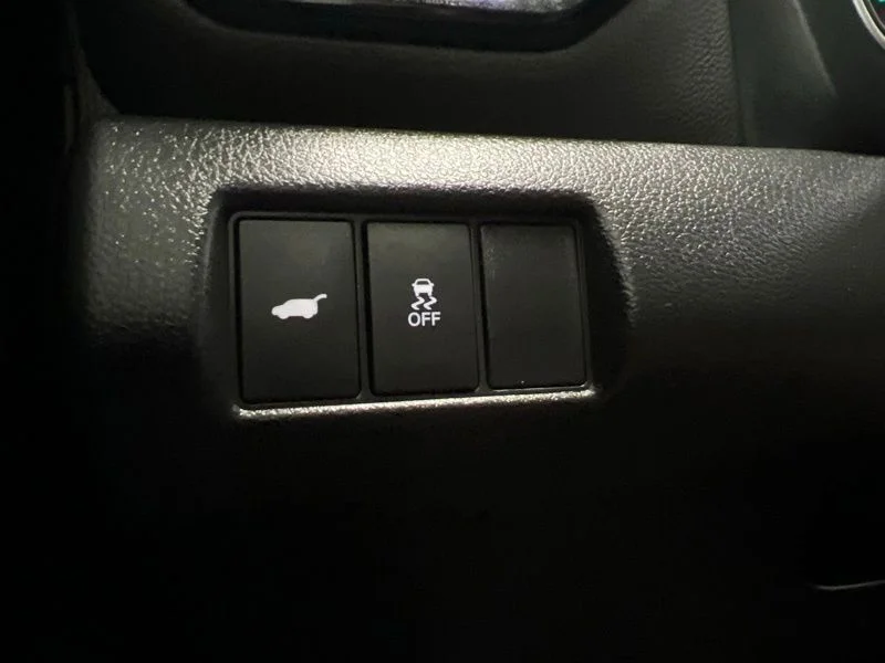 Used 2024  Honda EX-L image 22