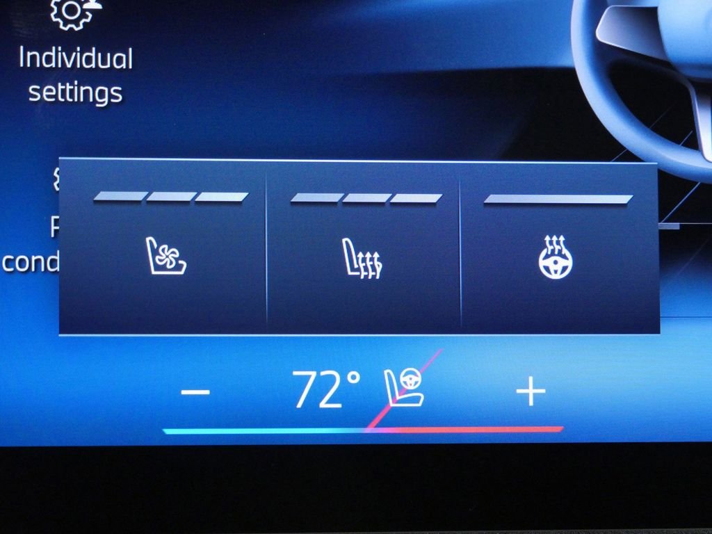 New 2026 Carbon Black Metallic BMW xDrive40i image 46