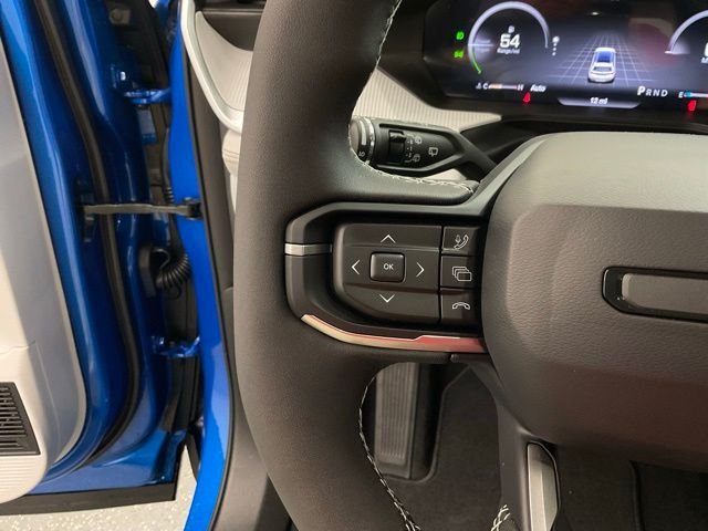 New 2026 Hydro Blue Pearl-Coat Exterior Paint Jeep Overland image 12