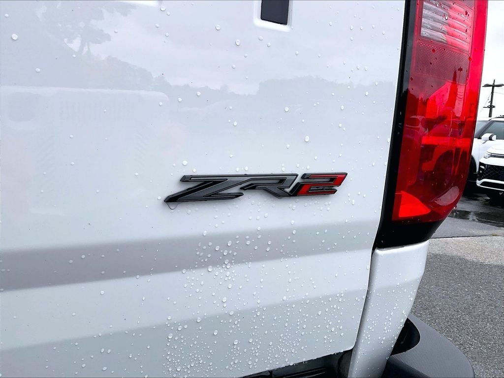 Used 2021 Summit White Chevrolet ZR2 image 27