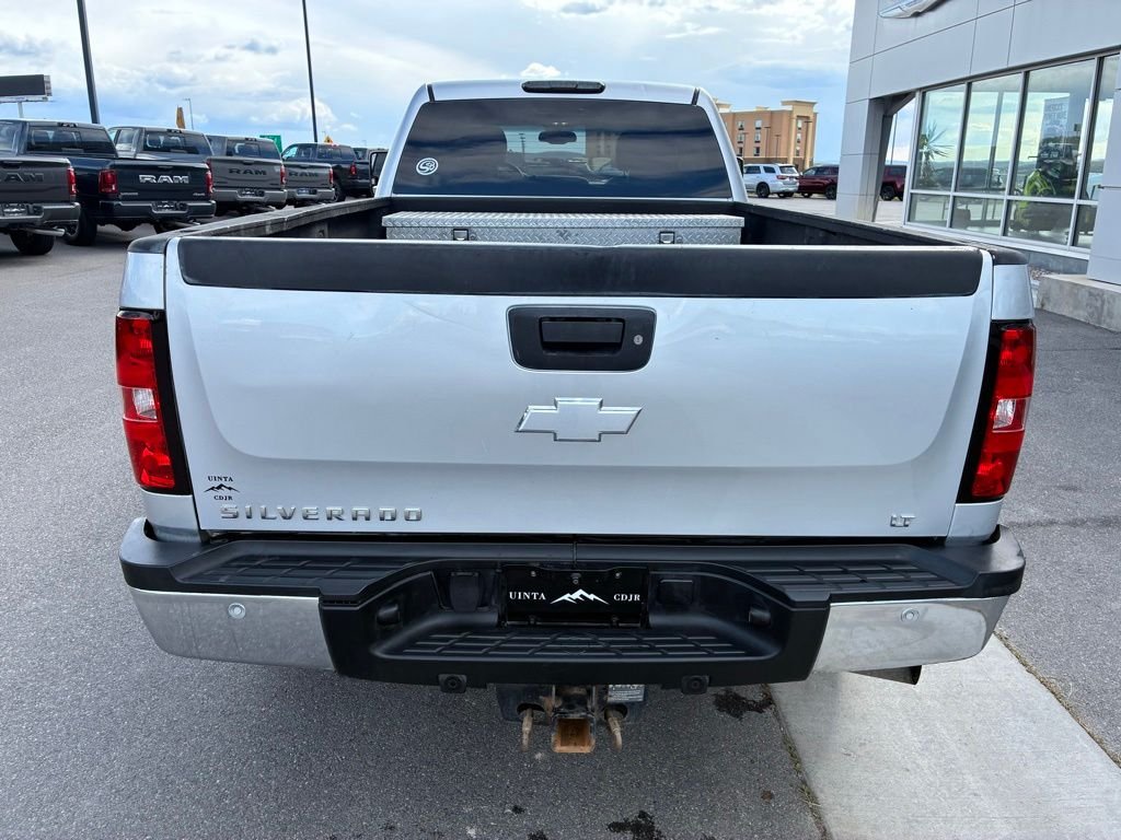 Used 2014 Silver Chevrolet LT image 5