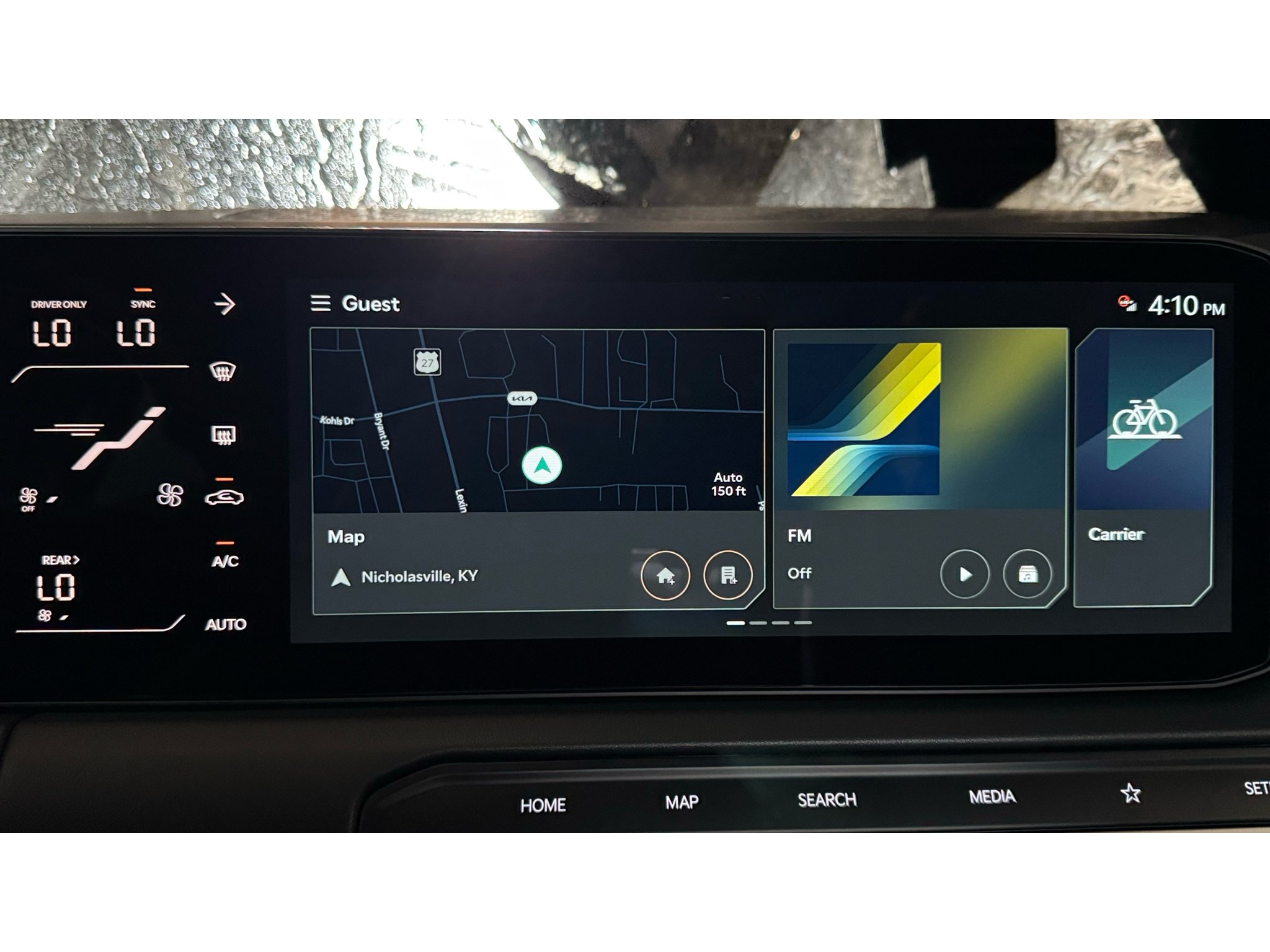 New 2027 Glacial White Pearl Kia EX image 15