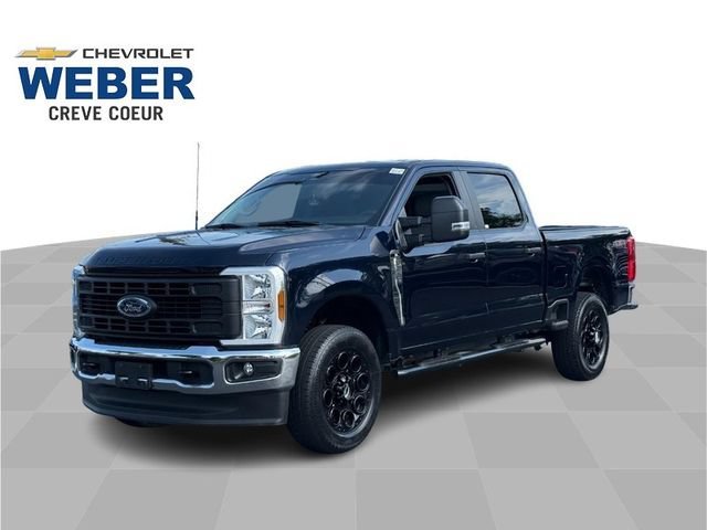 Used 2024 Blue Ford XL image 1
