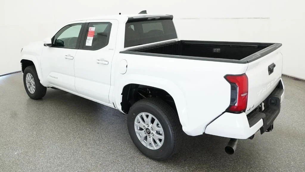 New 2026 Ice Cap Toyota SR5 image 11