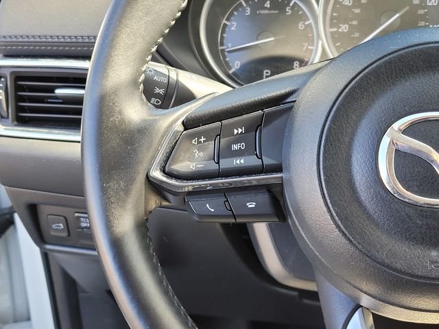 Used 2019 White Mazda Touring image 25