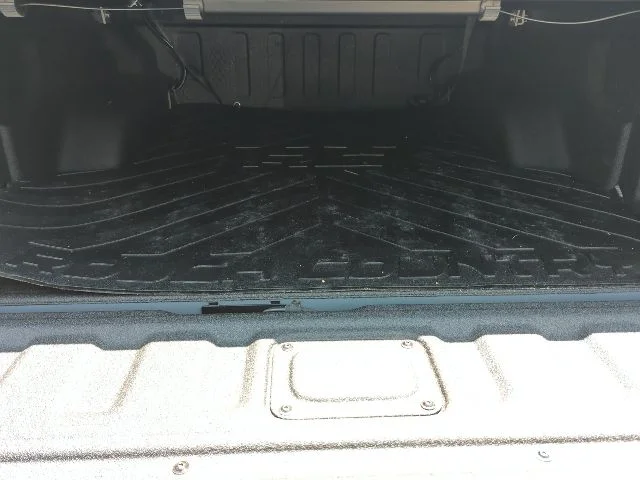 Certified Used 2025 Gray Jeep Mojave image 22