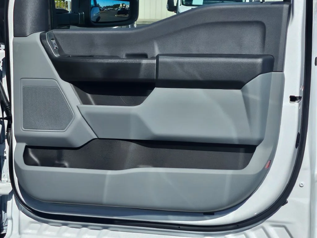 New 2027 White Ford XL image 35