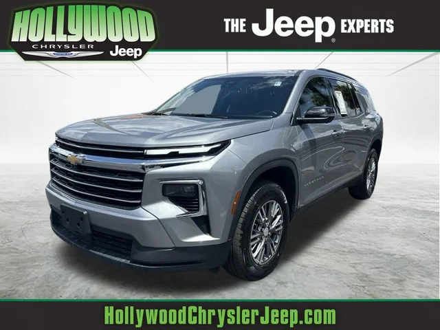 2024 Chevrolet Traverse LT