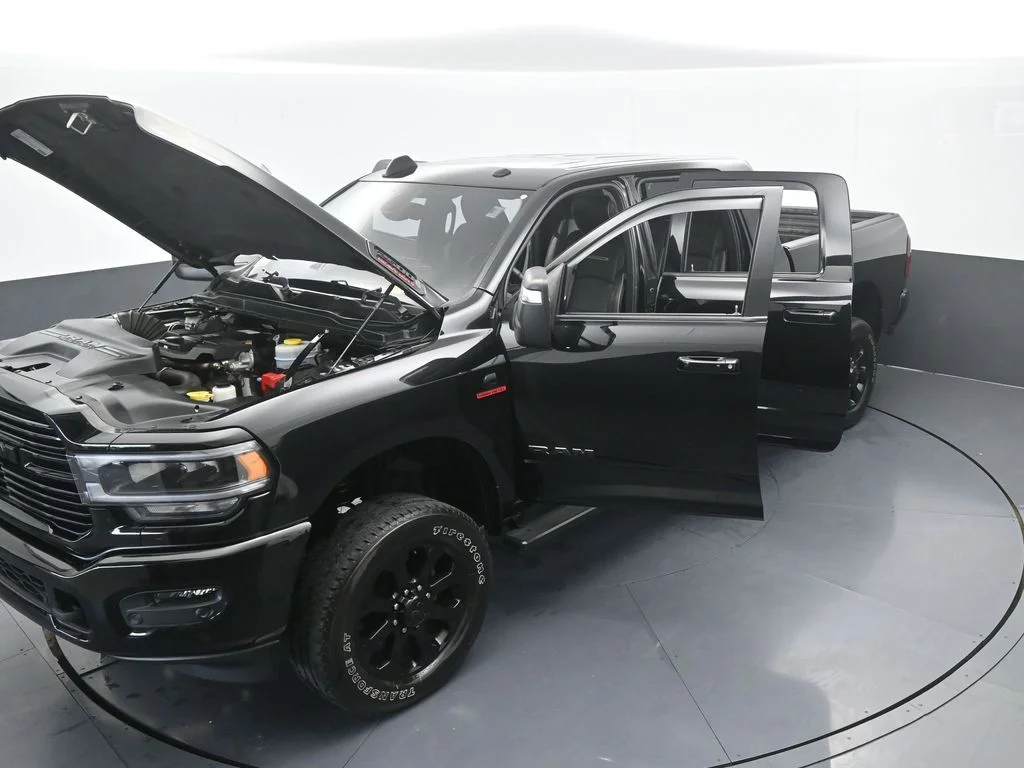 Used 2024 Diamond Black Crystal Pearlcoat Ram Laramie image 71