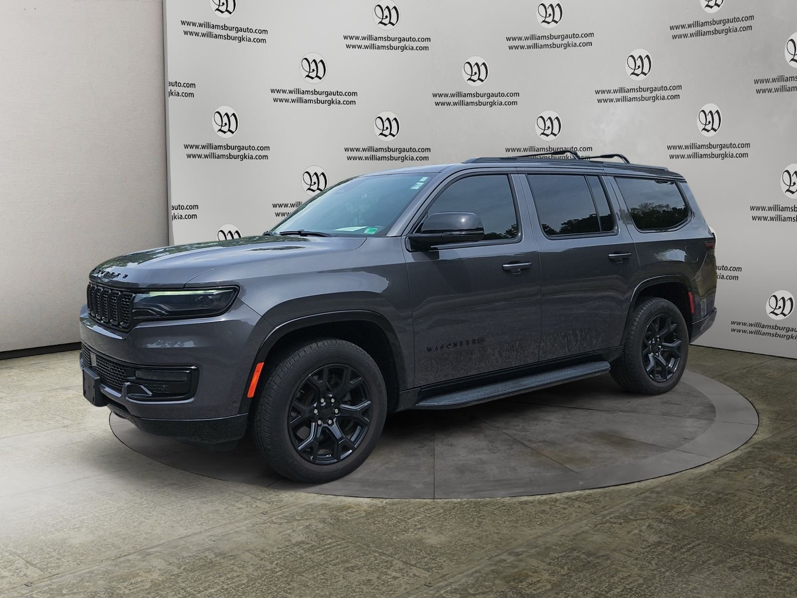 2023 Jeep Wagoneer