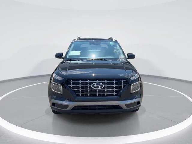 New 2026 Black Hyundai SEL image 3