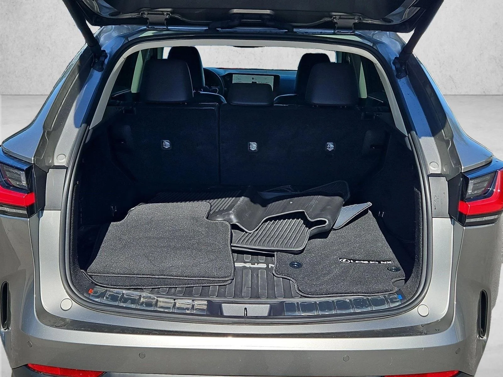 Used 2026 Atomic Silver Lexus NX 350 Premium image 6