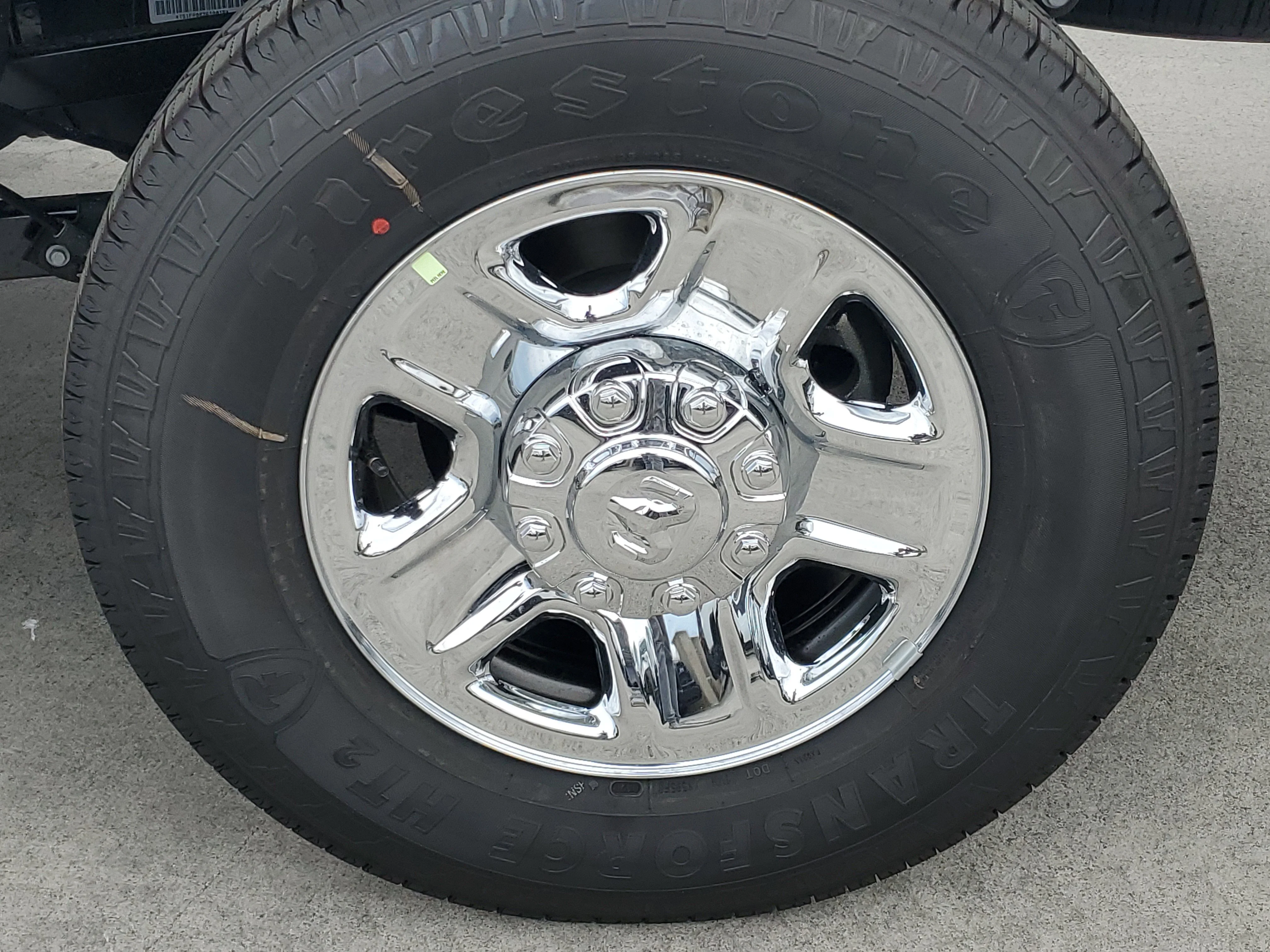 New 2026 Bright White Clear-Coat Exterior Paint RAM Tradesman image 6