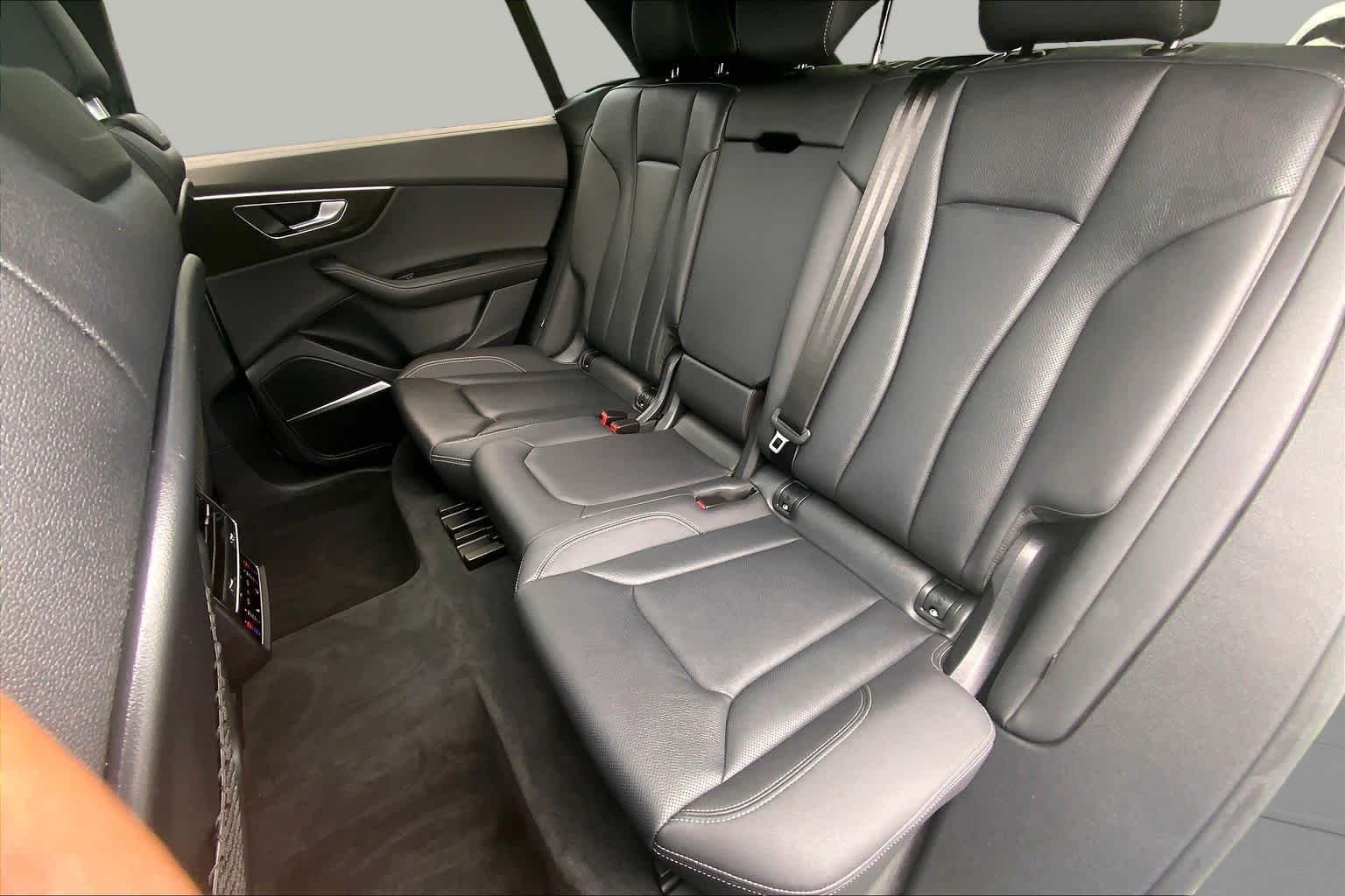 Used 2026 Carrara White Audi Premium Plus image 21
