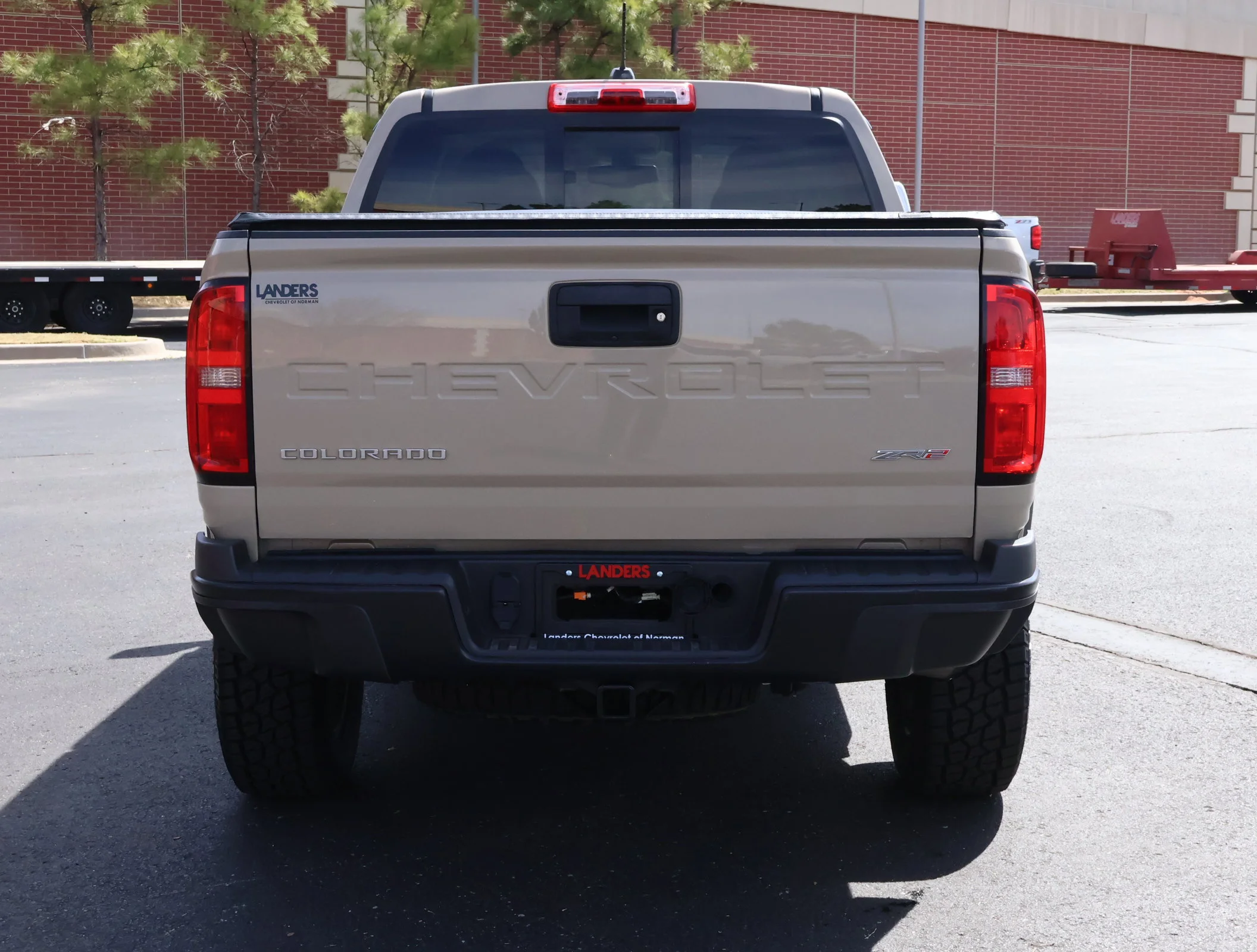Used 2022 Sand Dune Metallic Chevrolet ZR2 image 29