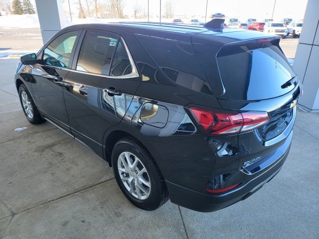 Used 2024 Mosaic Black Metallic Chevrolet LT image 18