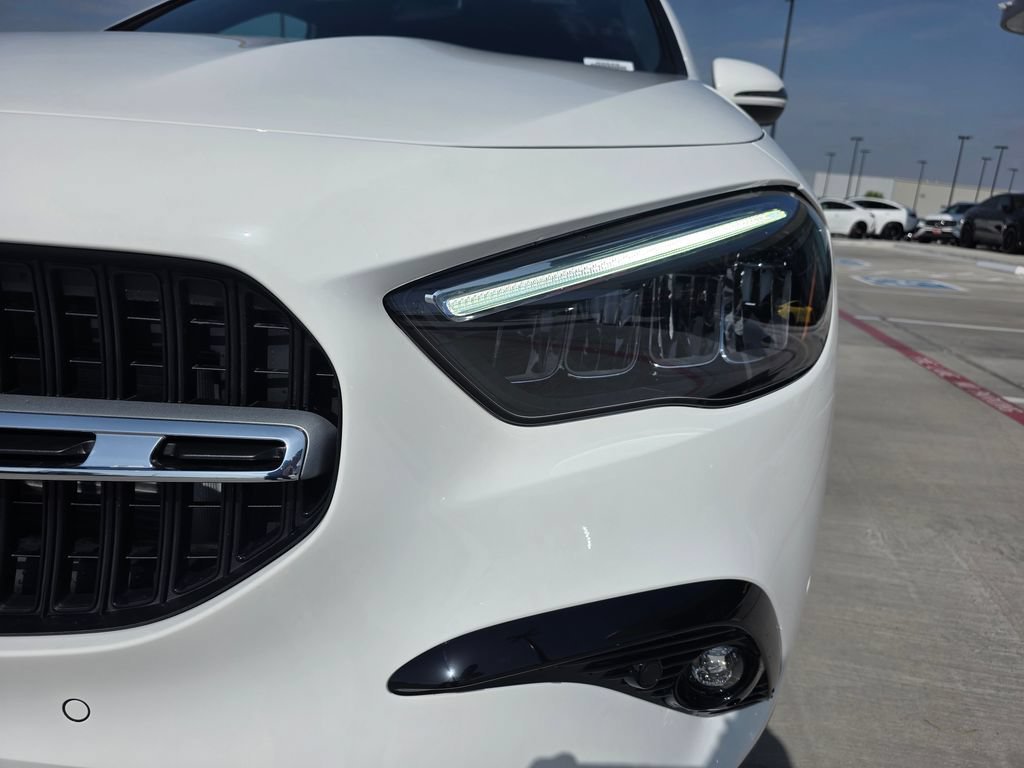 New 2026 Polar White Mercedes-Benz GLA 250 image 32