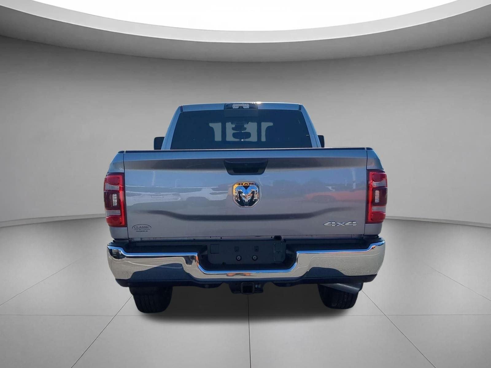 Used 2024 Billet Silver Metallic Clearcoat Ram Tradesman image 4