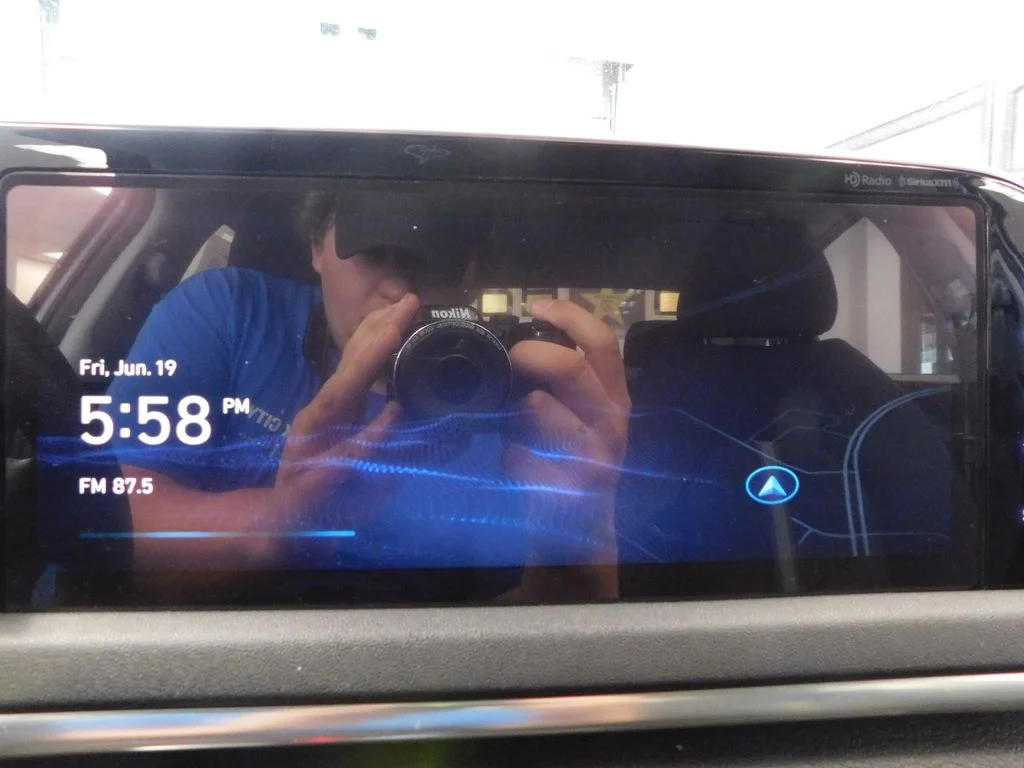 Certified Used 2023 Silver Hyundai SEL image 19