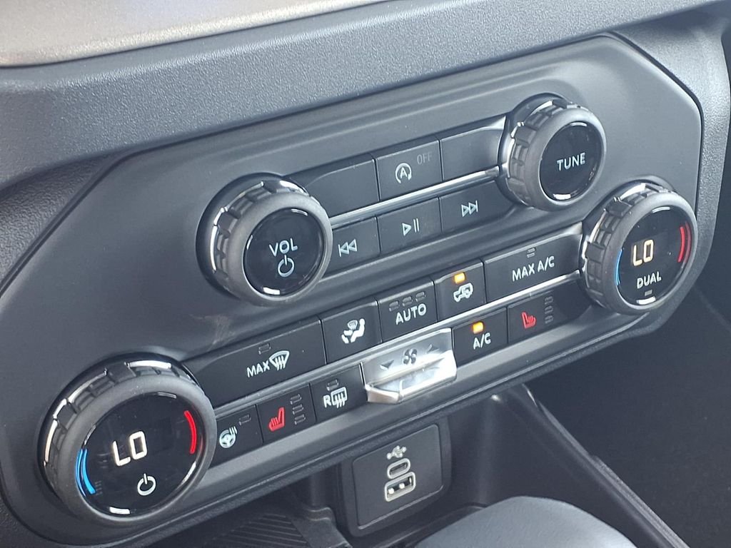 New 2026 Marsh Gray Ford Outer Banks® image 20