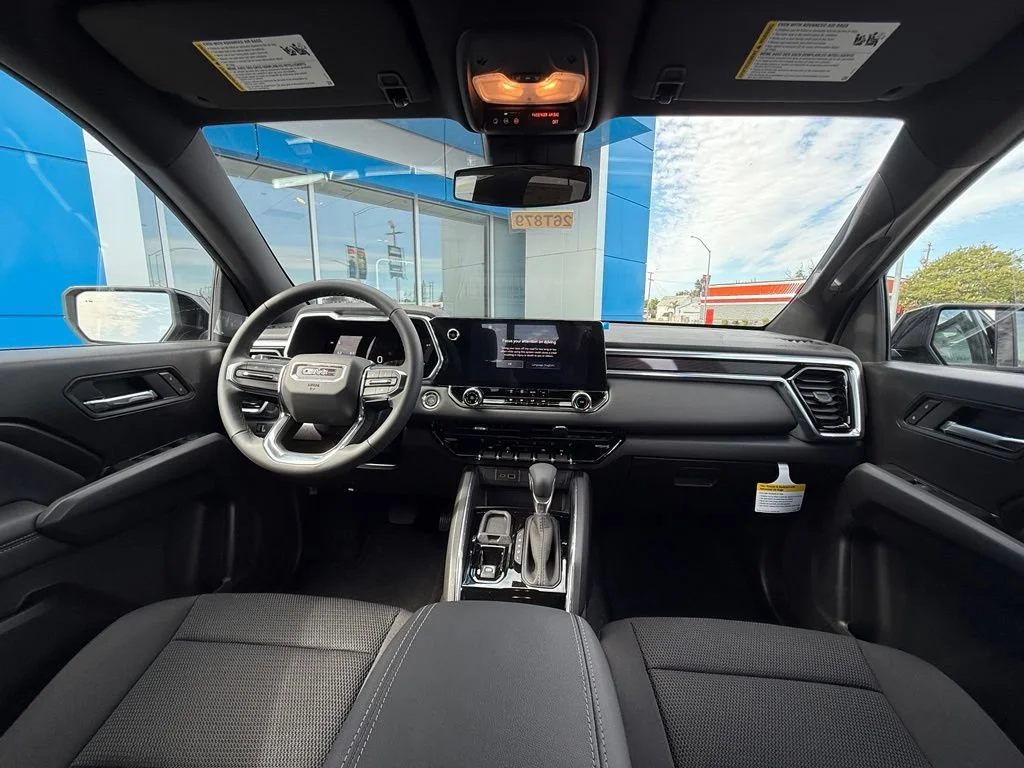 New 2026 Onyx Black GMC Elevation image 16