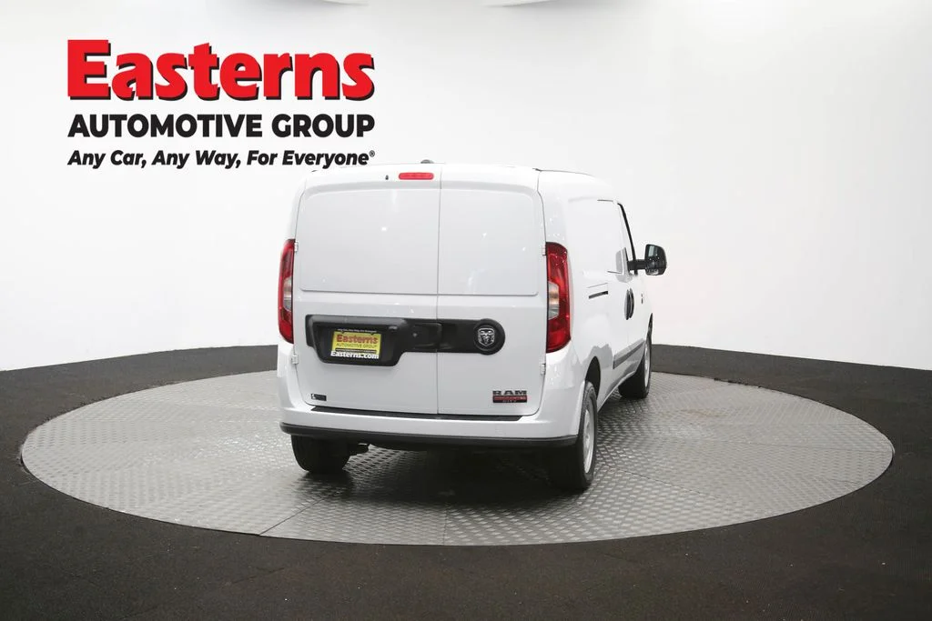 Used 2022 White Ram Base image 36