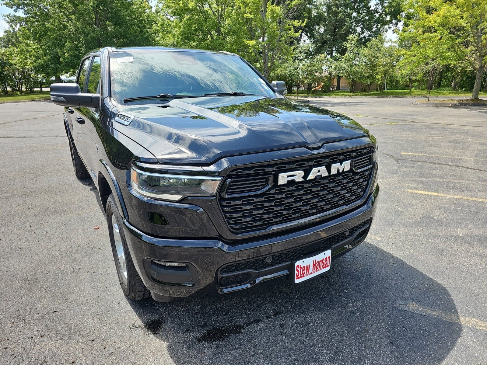 New 2026 Diamond Black Crystal Pearlcoat Ram Big Horn image 7