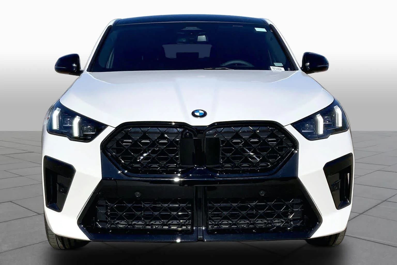 New 2026 Alpine White BMW xDrive28i image 3
