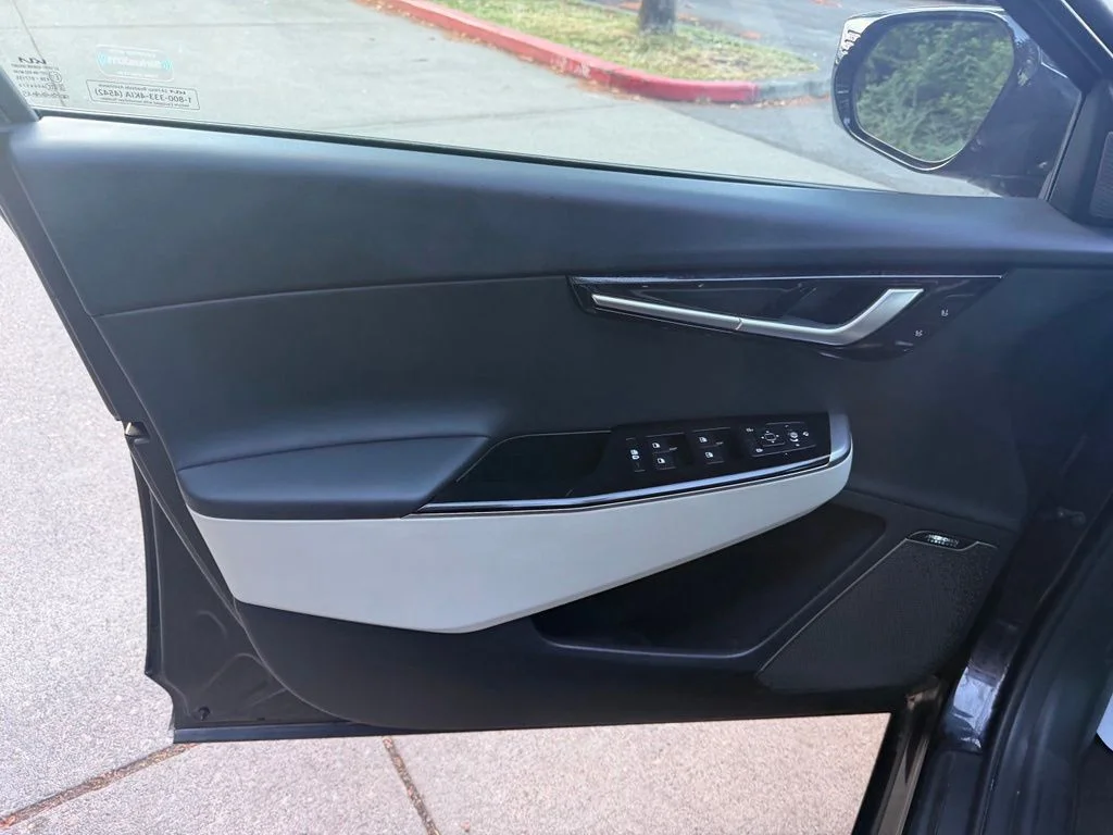 Certified Used 2024 Aurora Black Pearl Kia GT-Line image 10
