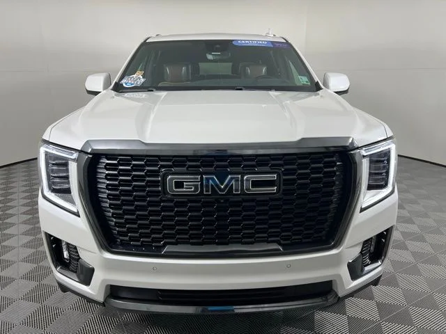Used 2023 White GMC Denali Ultimate image 3