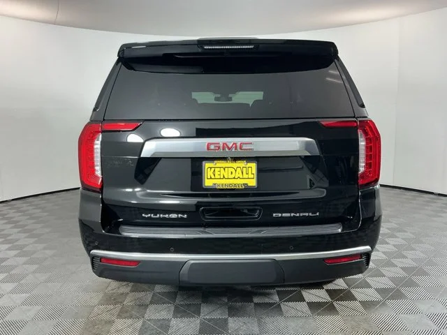 Used 2022 Black GMC Denali image 5