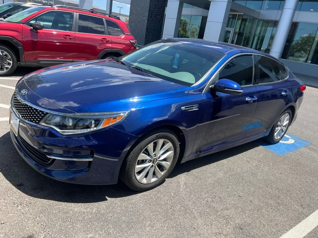 Used 2017 Blue Kia EX image 4