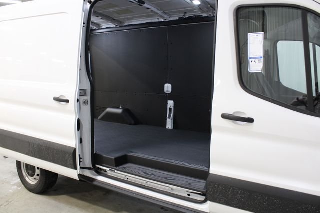 New 2026 Oxford White Ford Base image 36