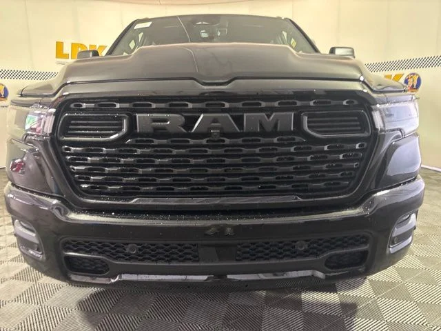 New 2026 Diamond Black Crystal Pearl-Coat Exterior Paint RAM Express image 12