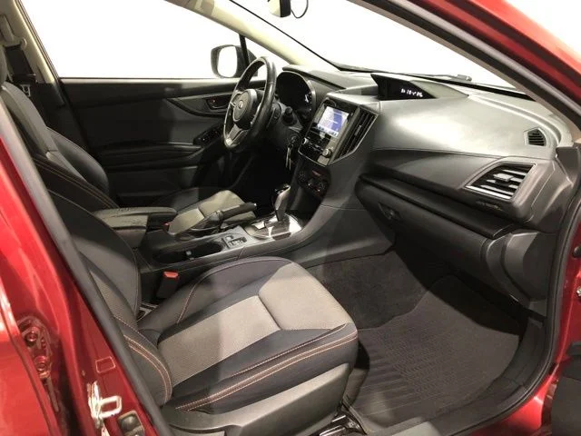 Used 2018 Venetian Red Pearl Subaru 2.0i Premium image 11