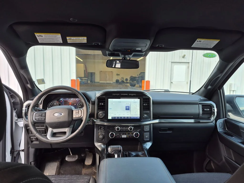 Certified Used 2023 Oxford White Ford XLT image 25