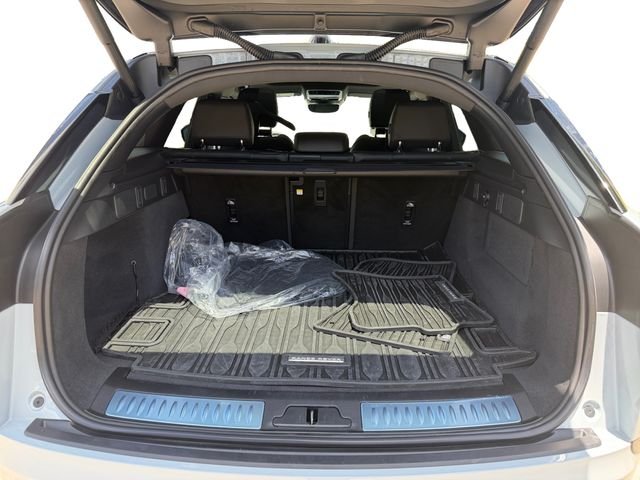 Certified Used 2026 Gray Land Rover Dynamic SE image 18