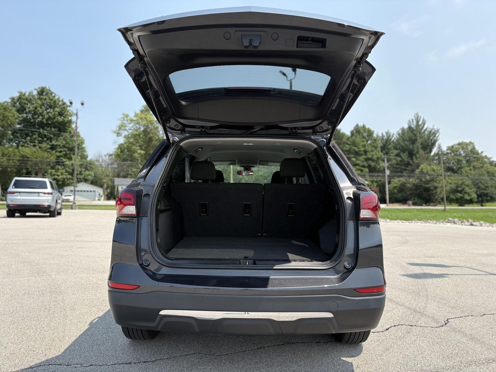 Used 2022 Iron Gray Metallic Chevrolet LT image 15