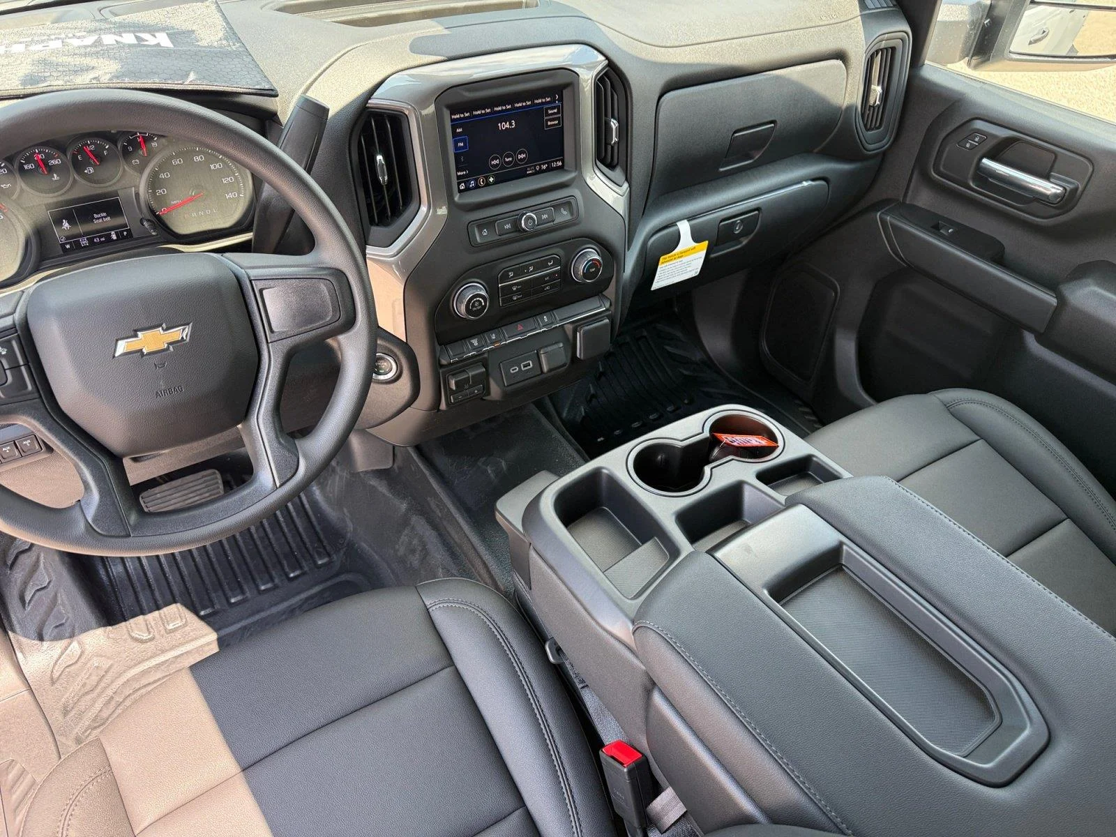 New 2026 Summit White Chevrolet Work Truck image 15