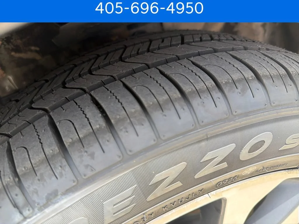 Pre-Owned 2019 Buick Encore Essence