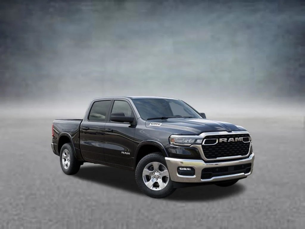 New 2026 Diamond Black Crystal Pearl-Coat Exterior Paint RAM Big Horn/Lone Star image 5